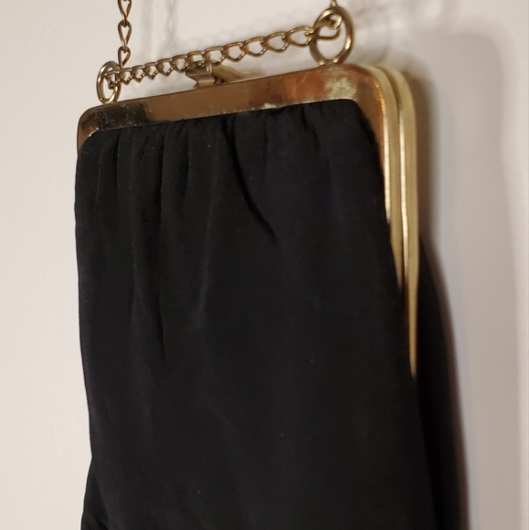 Black Magic Vintage Clasp Purse with Metal Details - Picture 12 of 13